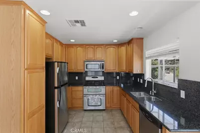 5403 Elm, San Bernardino, CA 92404 - Photo 11