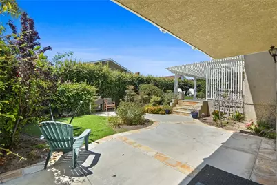 8392 Snowbird Drive, Huntington Beach, CA 92646 - Photo 35