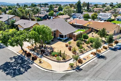 990 Queensdale Ave, Corona, CA 92878 - Photo 33