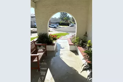 28375 Ronea, Mission Viejo, CA 92692 - Photo 3