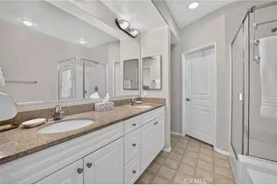 3273 Watermarke Place, Irvine, CA 92612 - Photo 33