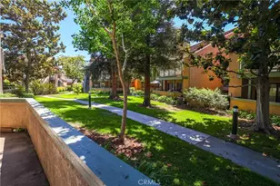 3523 W Greentree Cir, Anaheim, CA 92804 - Photo 37