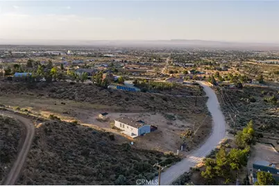 8380 Riggins, Phelan, CA 92371 - Photo 39
