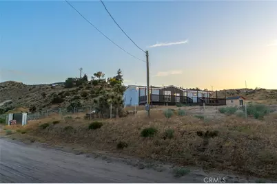 8380 Riggins, Phelan, CA 92371 - Photo 35