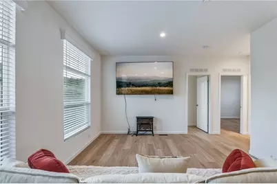 8380 Riggins, Phelan, CA 92371 - Photo 15