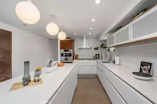 417 1/2 Sunset, Los Angeles, CA 90291 - Photo 13