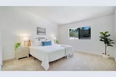 26 Acorn #18, Irvine, CA 92604 - Photo 19