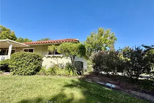 876 Avenida Sevilla, Laguna Woods, CA 92637 - Photo 5