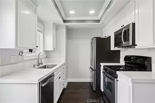 2550 Elden, Costa Mesa, CA 92627 - Photo 11