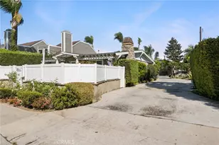 2550 Elden, Costa Mesa, CA 92627 - Photo 21