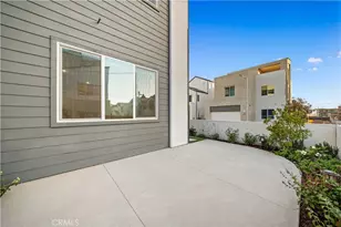 141 Sawbuck, Irvine, CA 92618 - Photo 5