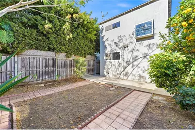 3209 S Pacific Avenue, San Pedro, CA 90731 - Photo 33