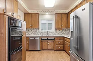 3209 S Pacific Ave, San Pedro, CA 90731 - Photo 11