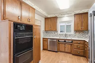 3209 S Pacific Ave, San Pedro, CA 90731 - Photo 13