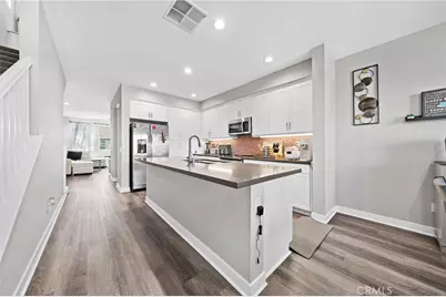 601 W Foothill Blvd #71, Glendora, CA 91741 - Photo 9
