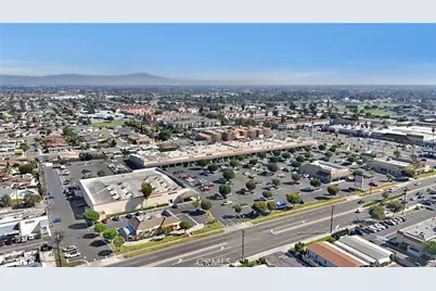 6741 Lincoln #32, Buena Park, CA 90620 - Photo 27