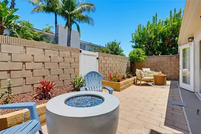 336 Tours Lane, Costa Mesa, CA 92627 - Photo 55