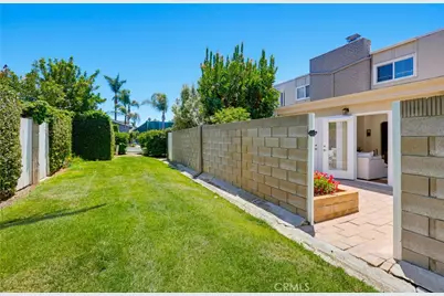 336 Tours Lane, Costa Mesa, CA 92627 - Photo 57