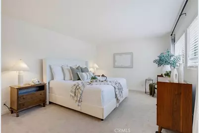 336 Tours Lane, Costa Mesa, CA 92627 - Photo 33