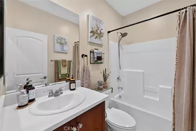 18035 Crabapple Court, San Bernardino, CA 92407 - Photo 23