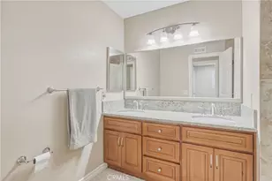 2909 S Diamond St, Santa Ana, CA 92704 - Photo 37