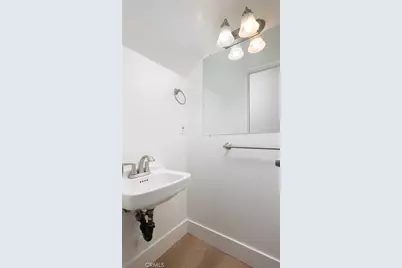 2729 S Baker, Santa Ana, CA 92707 - Photo 15