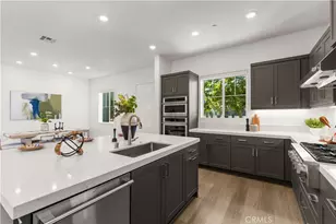 372 Baluster, Irvine, CA 92618 - Photo 9