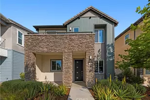 372 Baluster, Irvine, CA 92618 - Photo 1
