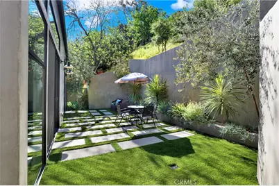 3949 Glenalbyn Drive, Los Angeles, CA 90065 - Photo 23