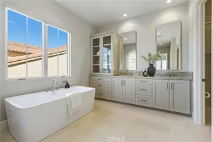 139 Prestigo, Irvine, CA 92602 - Photo 29