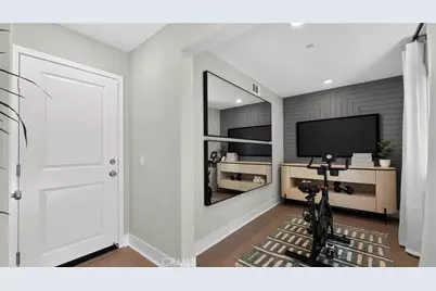 500 Park Drive #18, Carson, CA 90745 - Photo 17