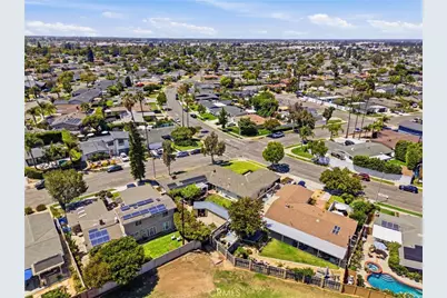 1697 Labrador, Costa Mesa, CA 92626 - Photo 63