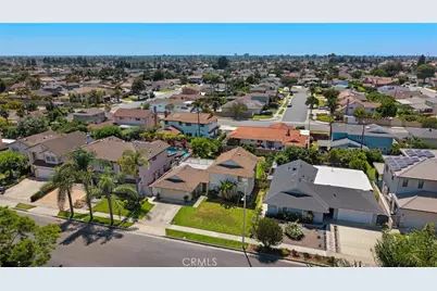 18333 Jacaranda Street, Fountain Valley, CA 92708 - Photo 17