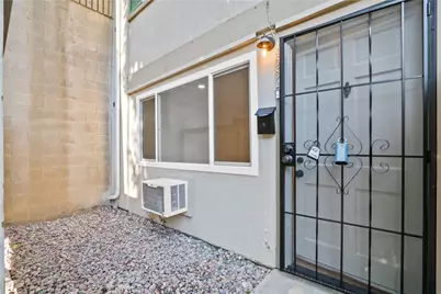 655 W 6th #A, Tustin, CA 92780 - Photo 23