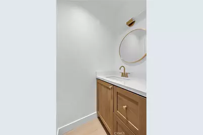 655 W 6th #A, Tustin, CA 92780 - Photo 13