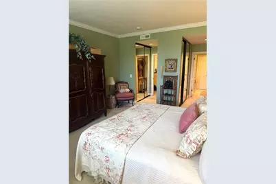 10668 Eastborne #203, Los Angeles, CA 90024 - Photo 11