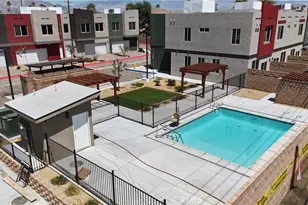 33040 Rancho Vista Dr, Cathedral City, CA 92234 - Photo 9