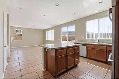 42251 Westminster, Lancaster, CA 93536 - Photo 17