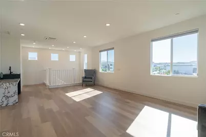 301 Baluster, Irvine, CA 92618 - Photo 29