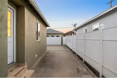 14913 Roxton Avenue, Gardena, CA 90249 - Photo 31