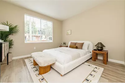 2605 Ladrillo Aisle, Irvine, CA 92606 - Photo 15