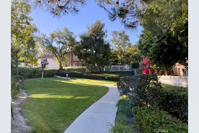 54 Paseo Viento, Rancho Santa Margarita, CA 92688 - Photo 35