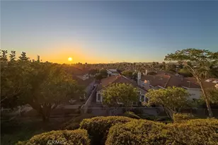 21451 Canaria, Mission Viejo, CA 92692 - Photo 3