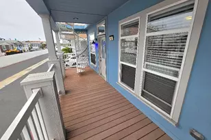 21851 Newland St, Huntington Beach, CA 92646 - Photo 17