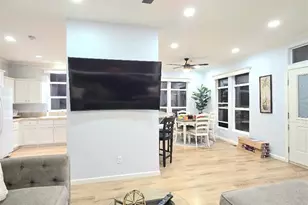 21851 Newland St, Huntington Beach, CA 92646 - Photo 21