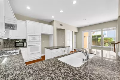 23 Carpenteria, Irvine, CA 92602 - Photo 7
