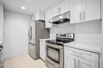 600 W 9th #1103, Los Angeles, CA 90015 - Photo 7