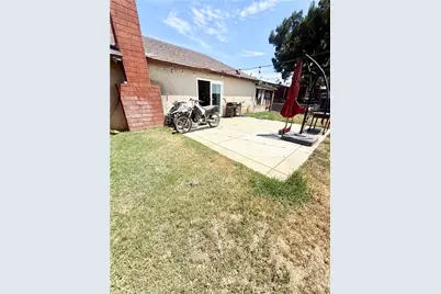 6026 Winncliff, Jurupa Valley, CA 92509 - Photo 17