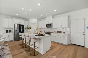 2239 Melogold Wy, Corona, CA 92883 - Photo 9