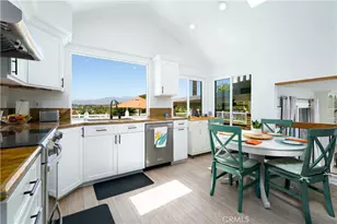 26151 Buscador, Mission Viejo, CA 92692 - Photo 13